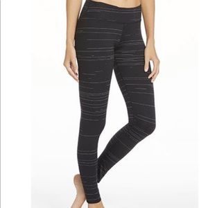 Fabletics leggings salar size small